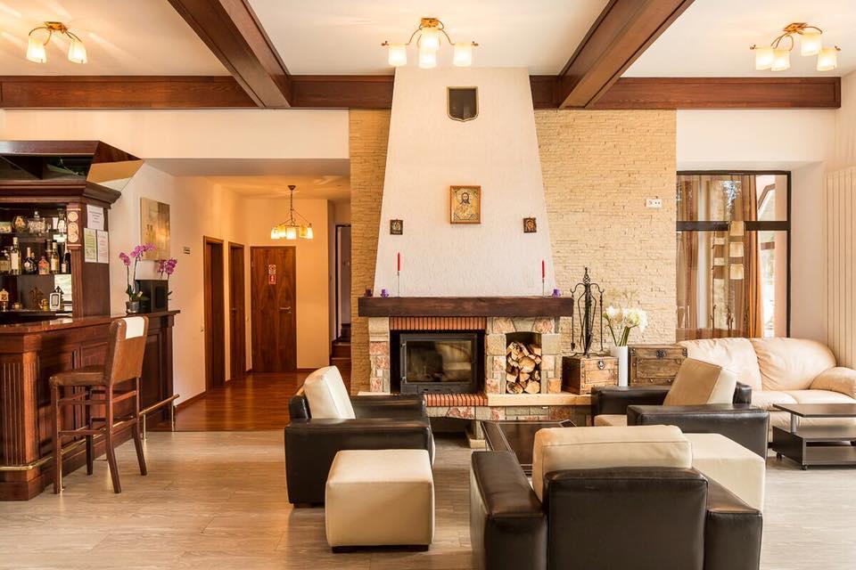 Готель Vila Pinul Si Mesteacanul Пояна-Брашов Екстер'єр фото